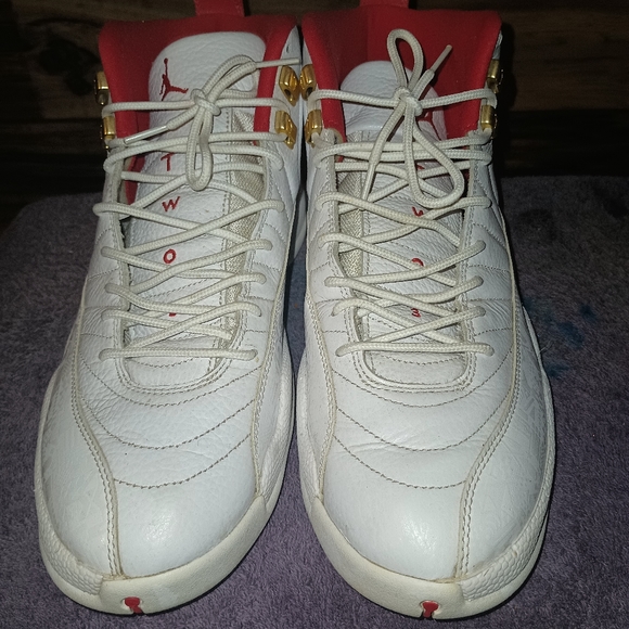 Men's Air Jordan - Picture 4 of 4